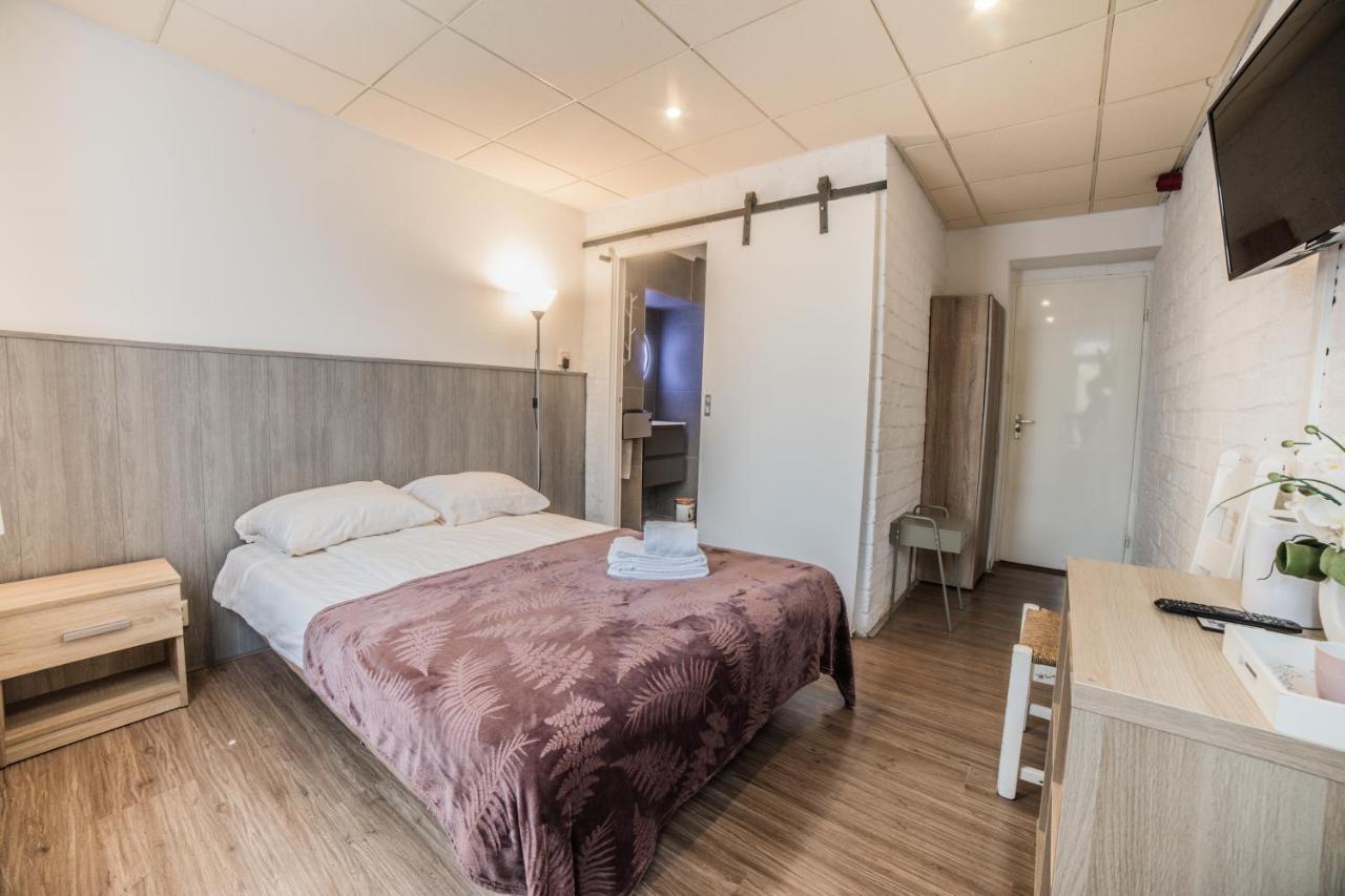 Hotel Le Provencal Слейс Екстер'єр фото