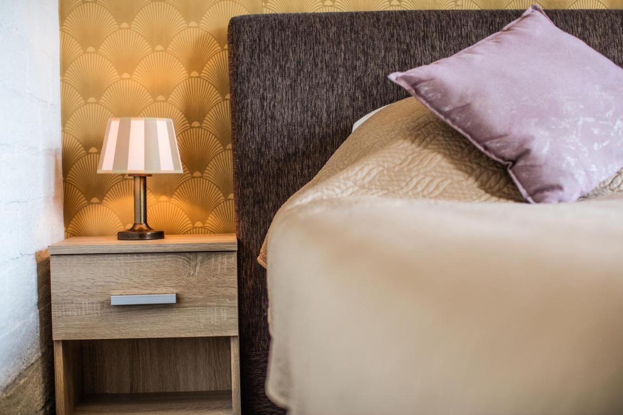 Hotel Le Provencal Слейс Екстер'єр фото