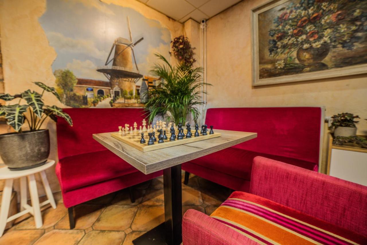 Hotel Le Provencal Слейс Екстер'єр фото